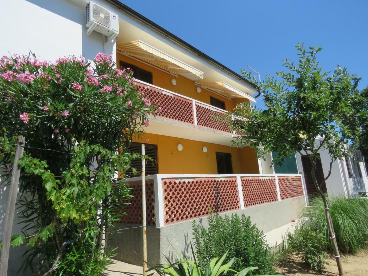 Apartments Cubranic Baska  Exterior photo